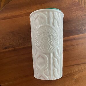 Starbucks 2016 White Cable Knit Sweater Ceramic Travel Tumbler -Coffee/Mug 10 oz
